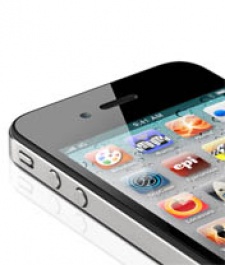 iPhone 4 surpasses BlackBerry Bold 2 to become world's most widely available handset