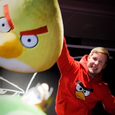 Money doesn't matter: Embrace your mistakes and chase your passion, says Rovio's Niklas Hed