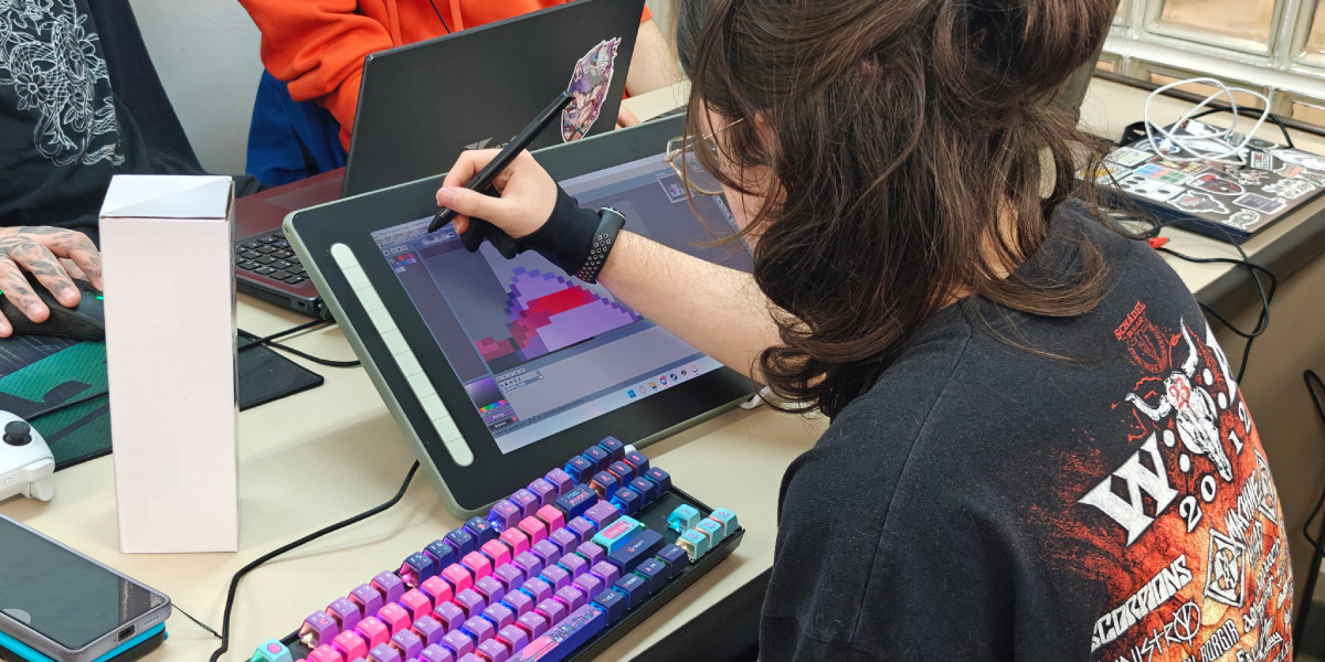 GGJ jammer working on art