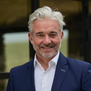 Gordon Thornton